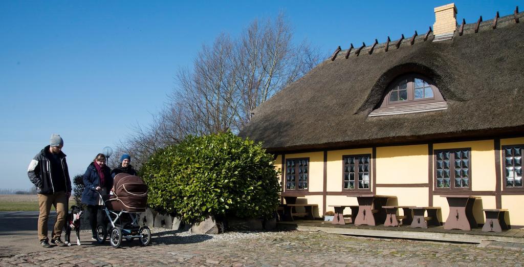Den Gamle Gaard Apartments Nysted Esterno foto